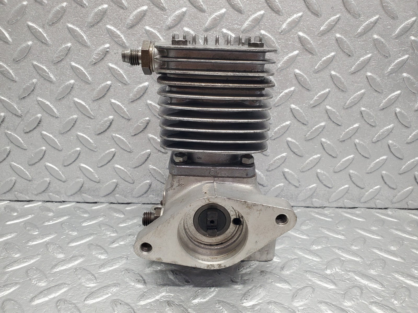 W112 air suspension compressor used OEM