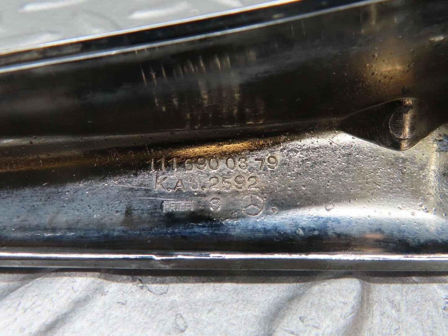 12705 Mercedes-Benz W111 Rear Left Fender Wing Tail Chrome Trim 1116900379