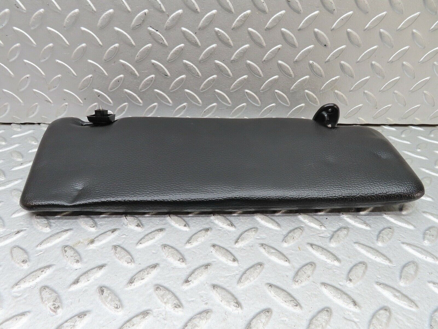 19040 Mercedes-Benz W123 300D Sun Visor Left Side Black