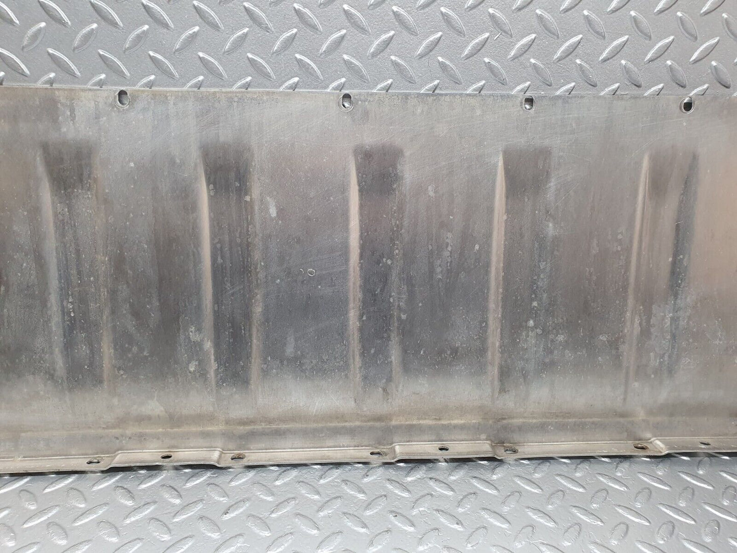 42229 Mercedes-Benz R129 320SL Coupe Fuel Tank Rear Cover