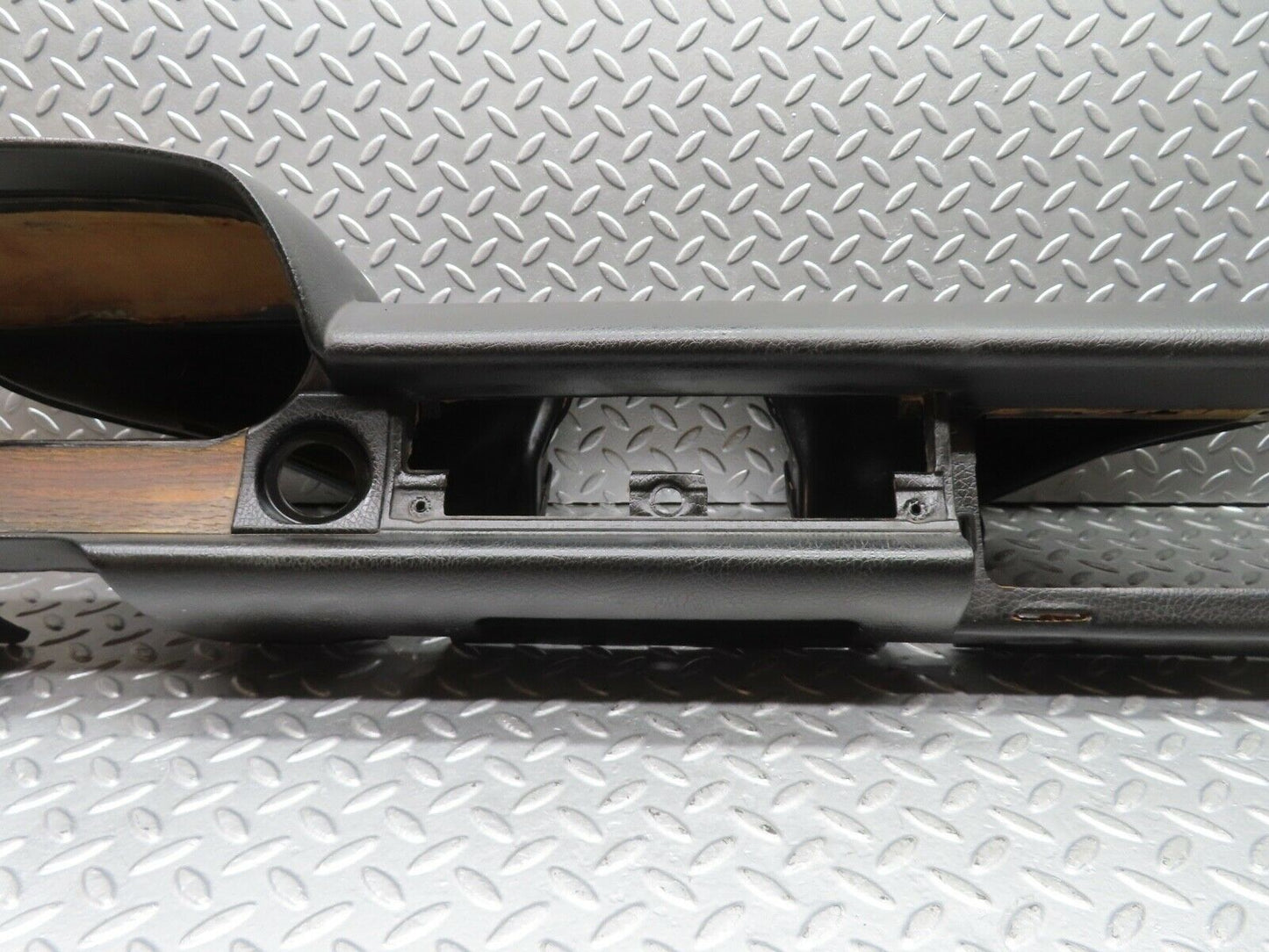 20986 Mercedes-Benz W114 250CE Coupe Dashboard Black LHD