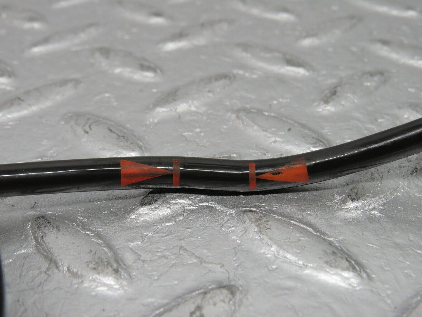 38576 Mercedes-Benz R129 280SL Coupe Suspension Roll Bar Cable 1295400409