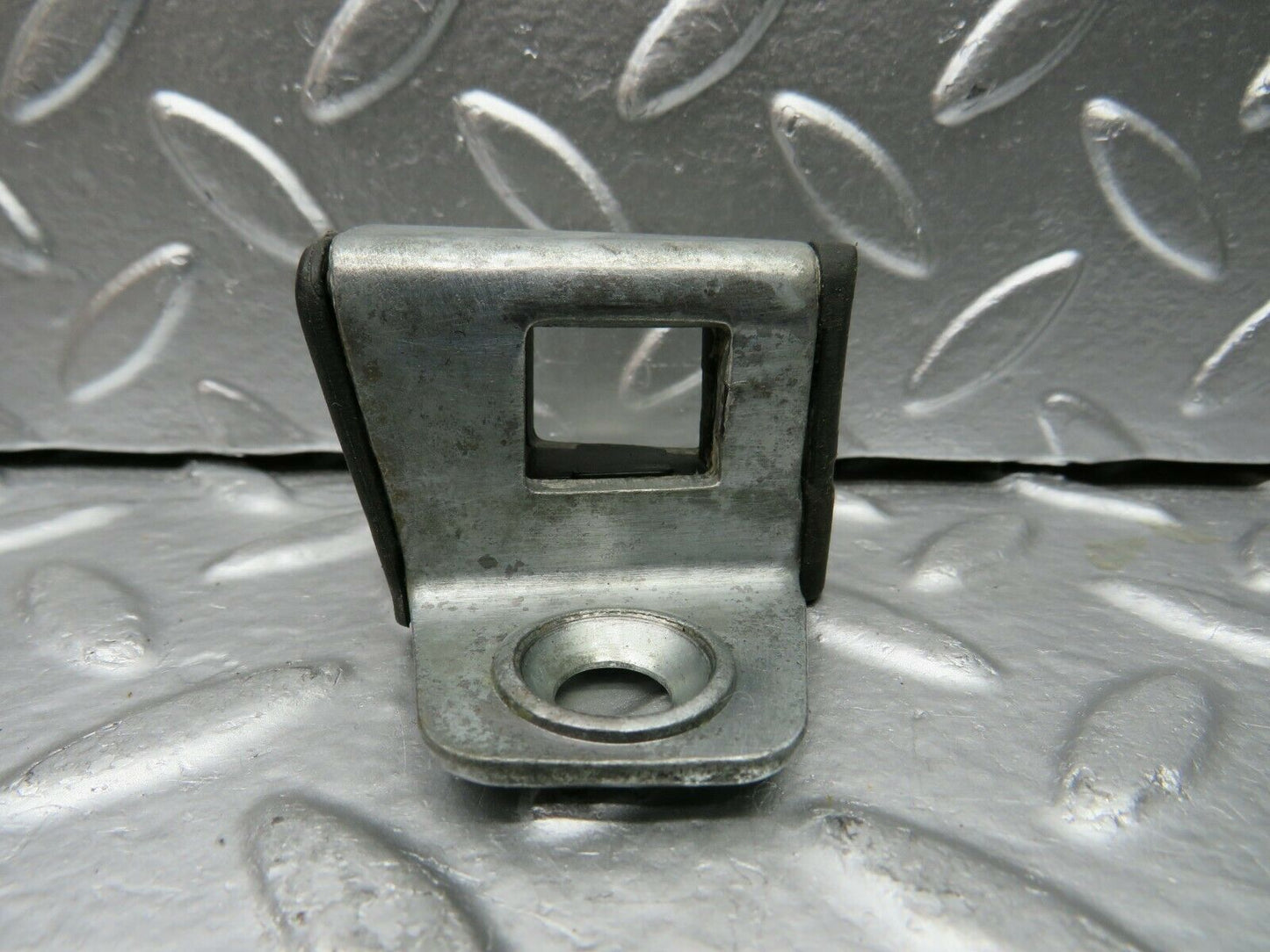 22617 Mercedes-Benz C124 E220 Coupe Door Lock Latch