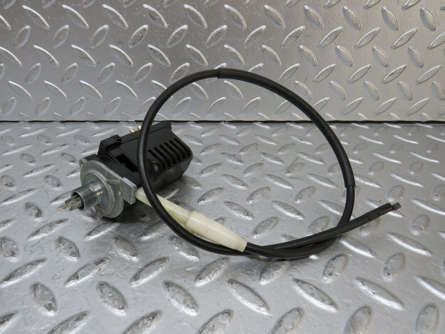 27152 Mercedes-Benz W123 280E Heater Control Switch 1238200610
