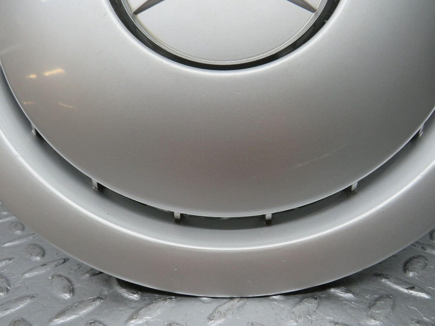 30846 Mercedes-Benz W201 190E Wheel Trim Hub Cap 14" 2014010224