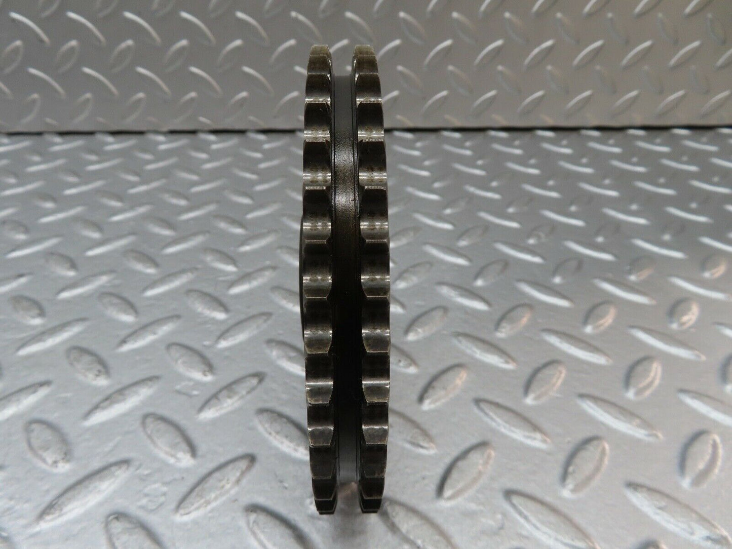 18394 Mercedes-Benz W111 220SE Coupe Camshaft Timing Gear 1210520201