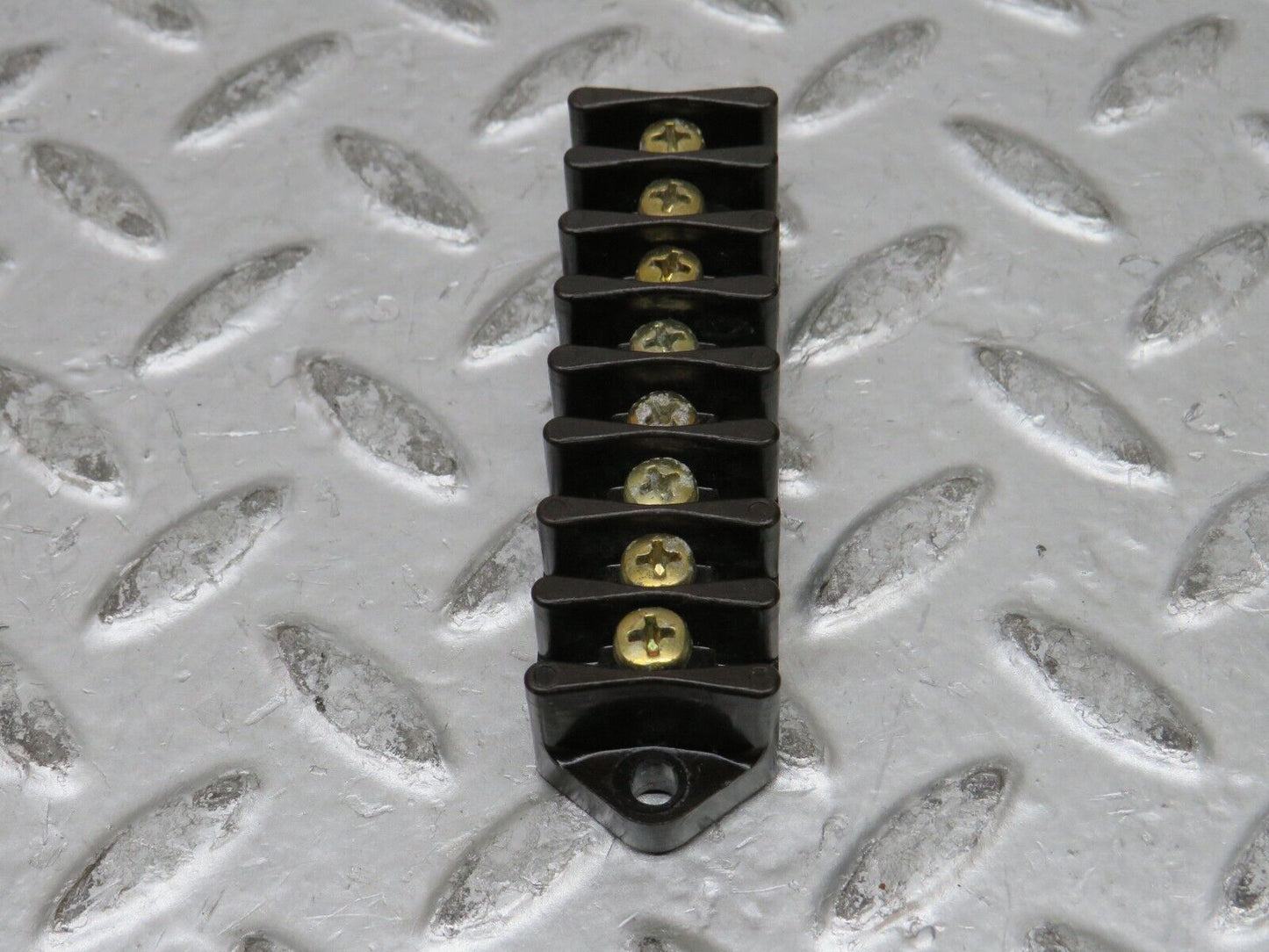 28492 Mercedes-Benz S123 240D Wagon Cable Wire Connector
