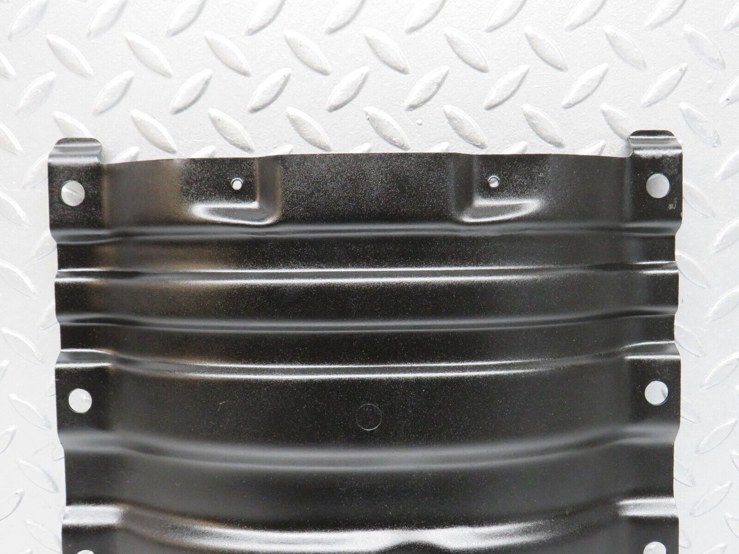 39566 Mercedes-Benz R129 320SL Coupe Automatic Gearbox Striker Plate