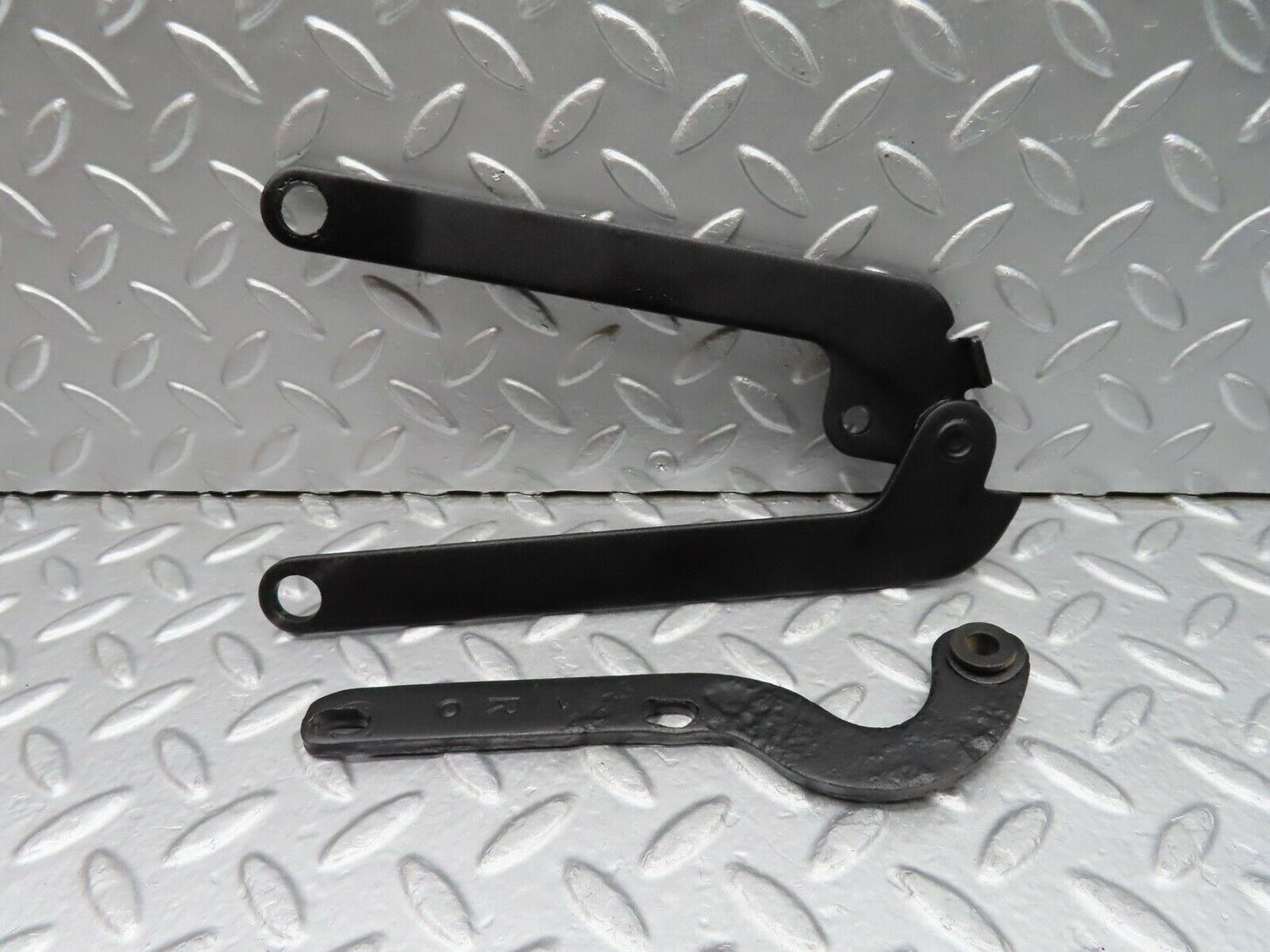 20617 Mercedes-Benz R107 450SL Bonnet Hinge Right Side