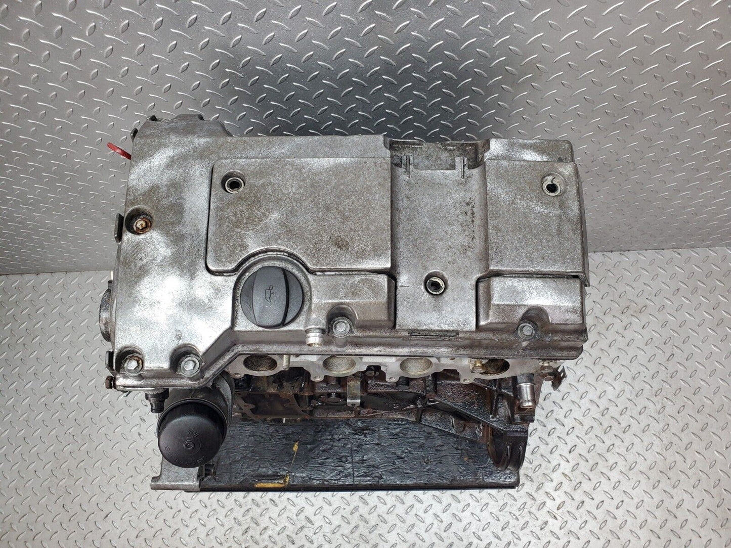 44887 Mercedes-Benz W124 220E Complete Engine 111.960 1110111201