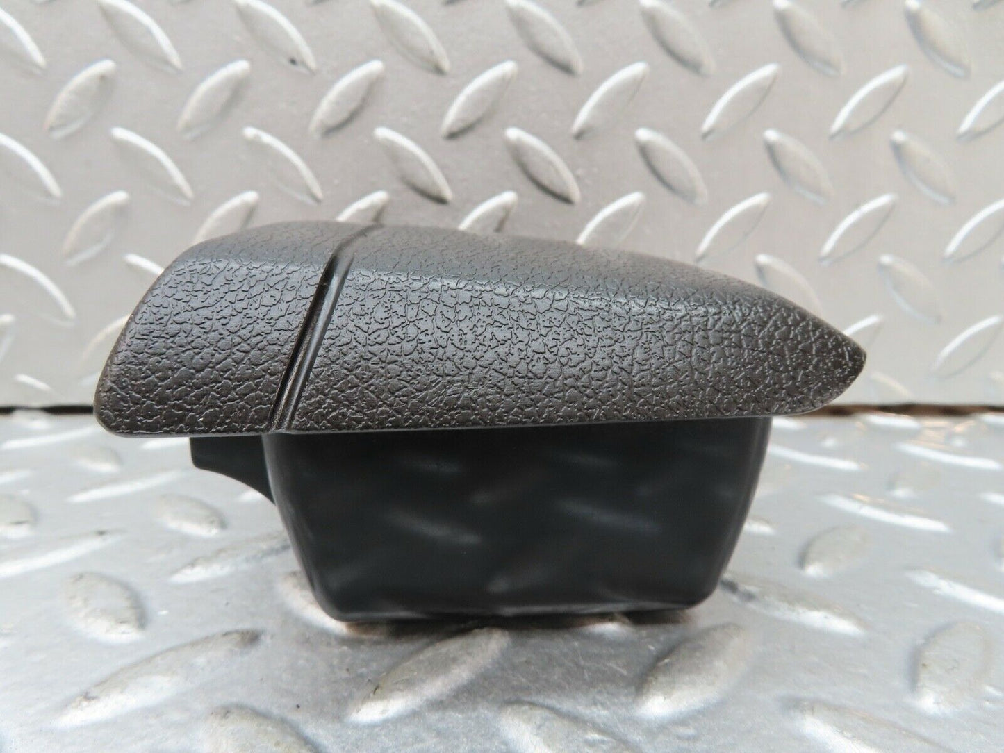 19146 Mercedes-Benz W123 300D Rear Door Ashtray Black