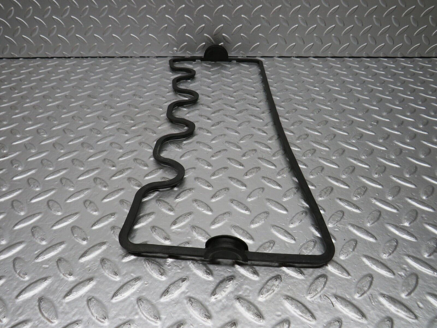 30887 Mercedes-Benz W201 190E Engine Rocker Cover Gasket