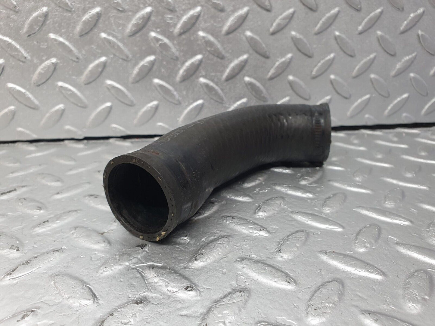42518 Mercedes-Benz R129 320SL Coupe Radiator Hose Pipe 1042030482