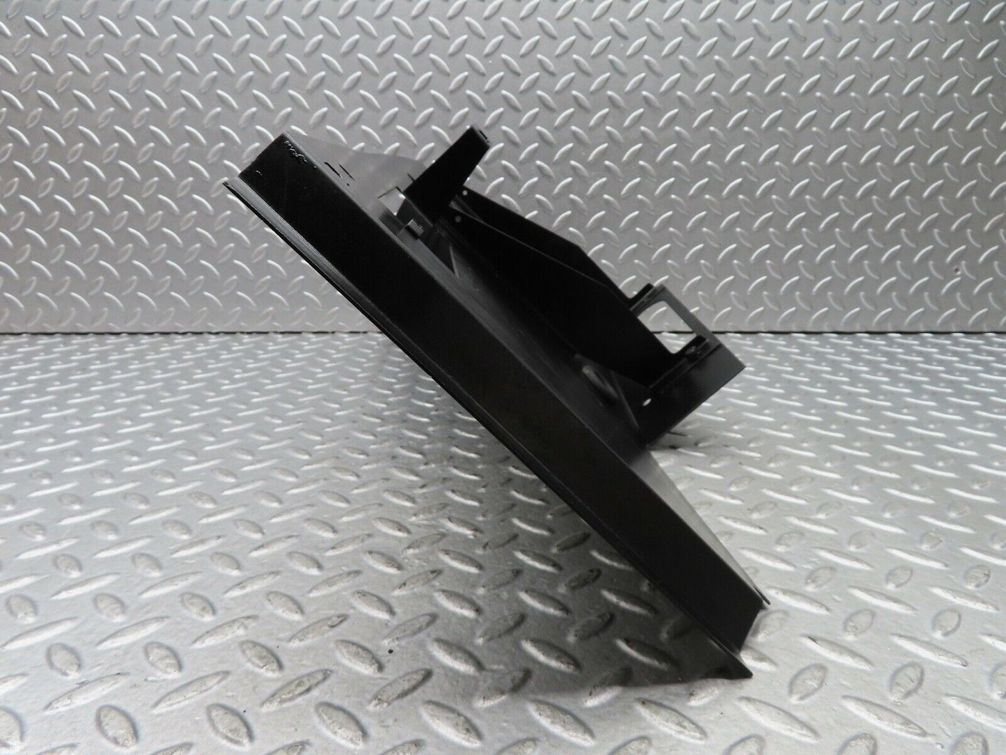 18872 Mercedes-Benz W121 190b Ponton Fuse Box Holder Plate