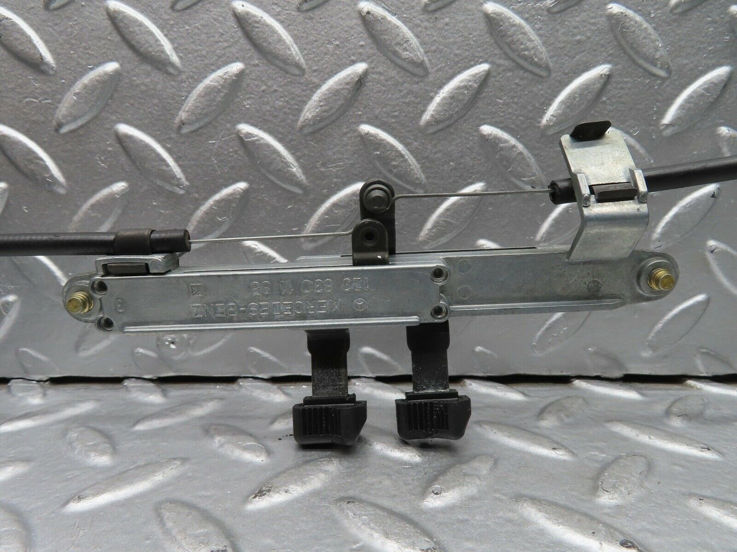 21249 Mercedes-Benz W123 230E Heater Slider Control 1238301185