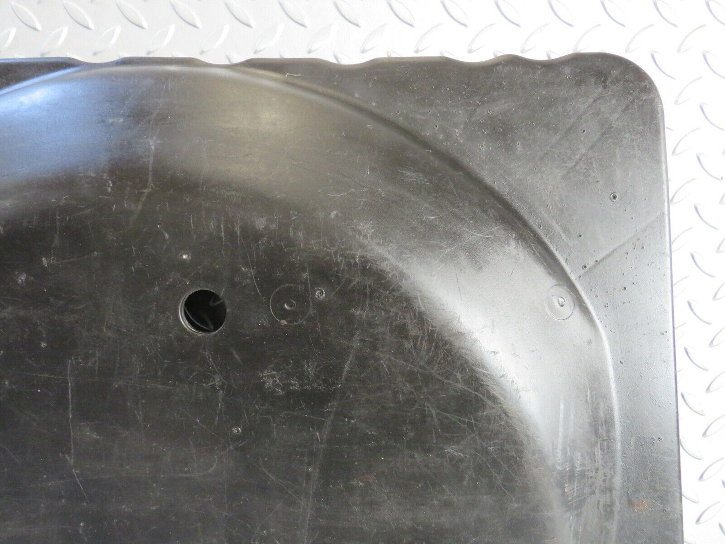 22850 Mercedes-Benz C107 450SLC Coupe Spare Wheel Cover 1076930033