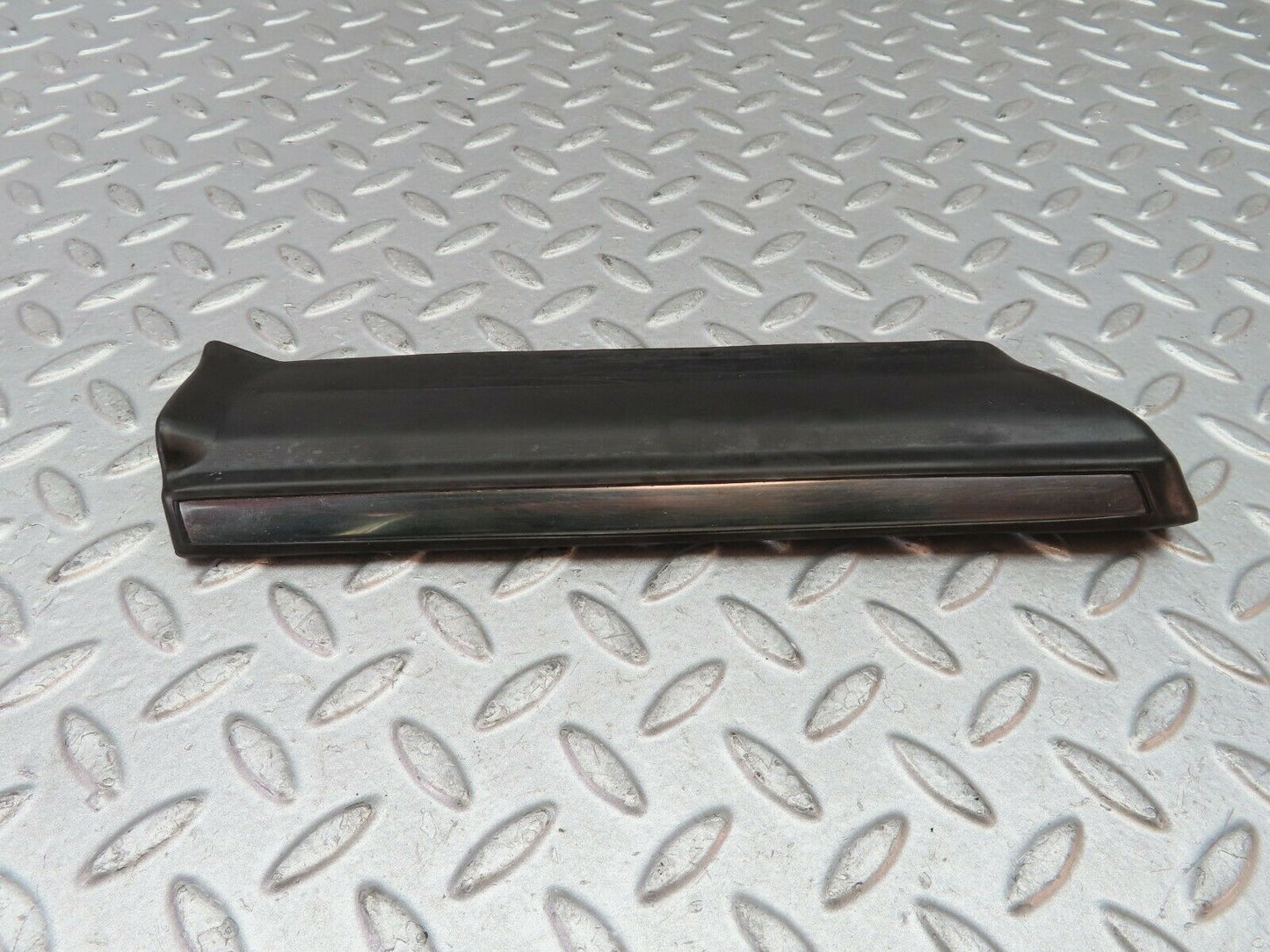 9591 Mercedes-Benz C123 280CE Coupe Front Left Fender Lower Moulding Trim