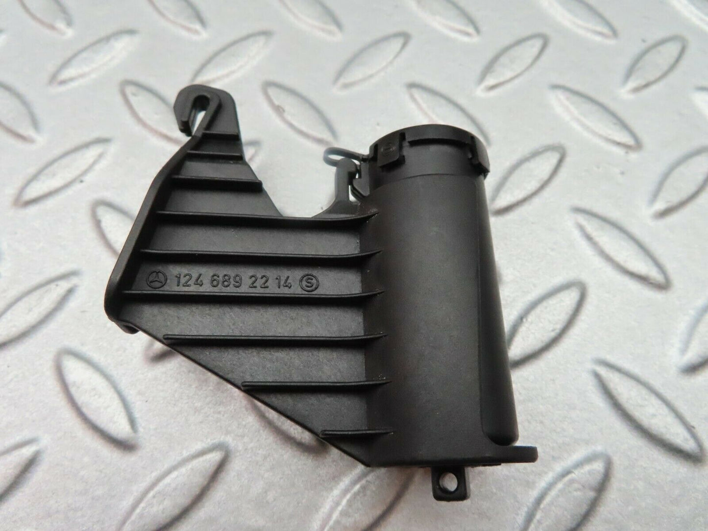 5371 Mercedes-Benz W124 230E Bracket 1246892214