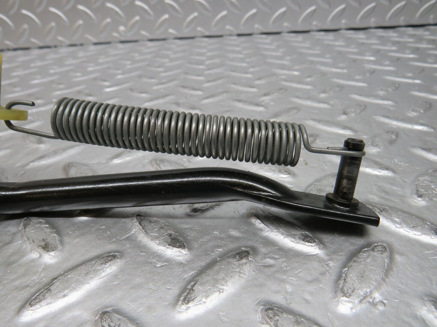 31734 Mercedes-Benz W201 190LE 1.8L Accelerator Pedal Linkage 2013010218