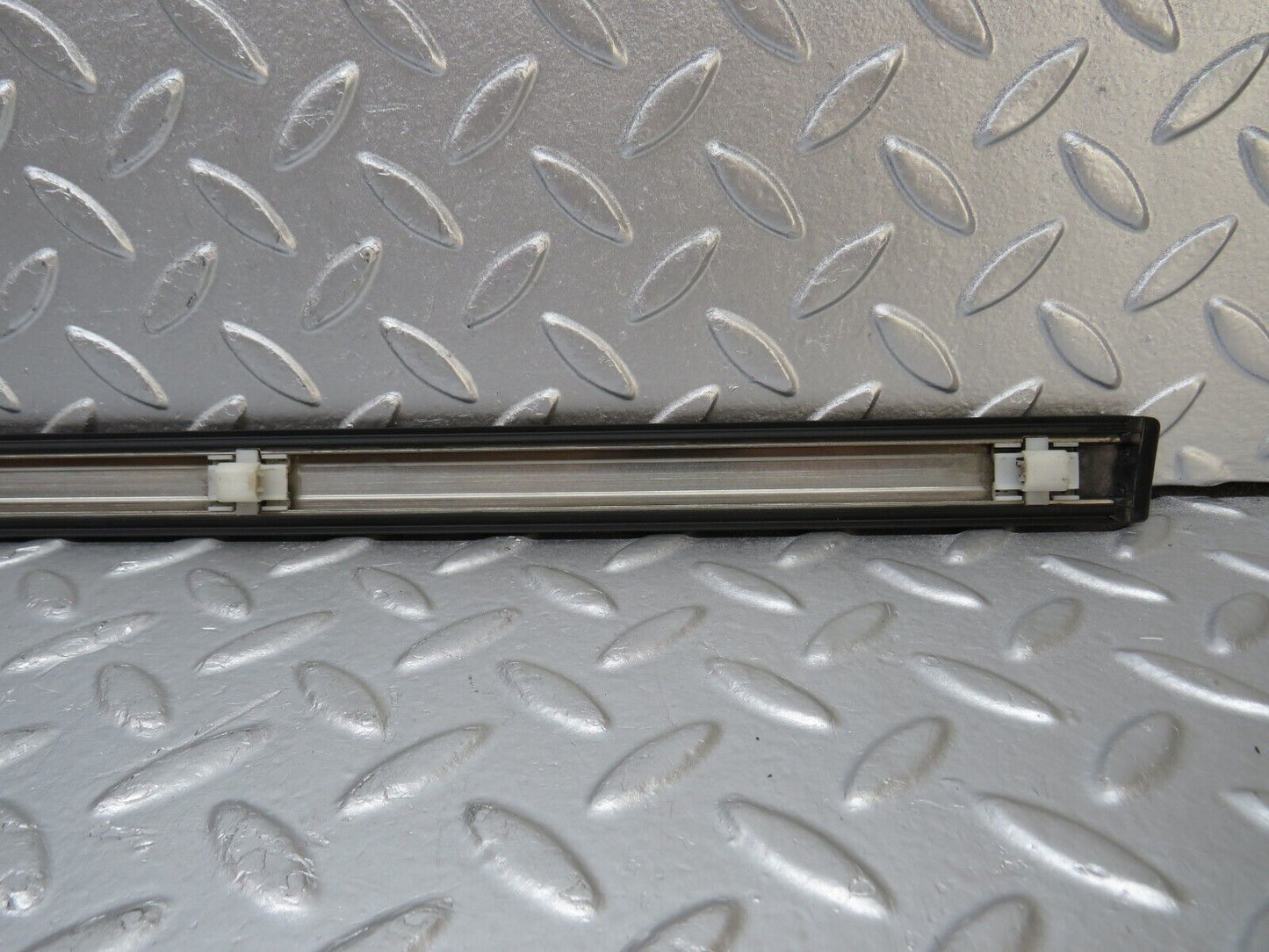 33845 Mercedes-Benz W201 190E 2.0L Front Left Door Centre Moulding Trim