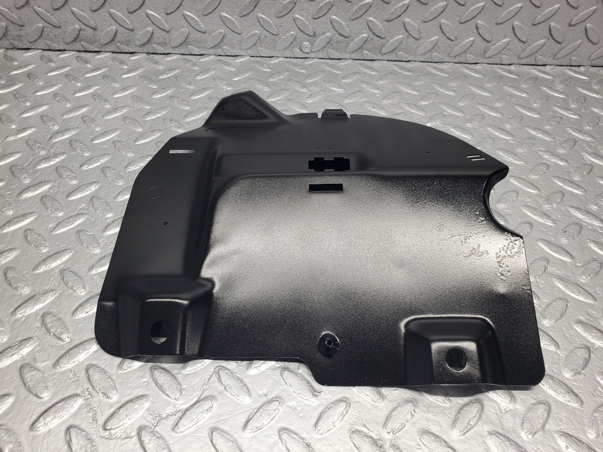 W201 Baby Benz relay bracket used OEM