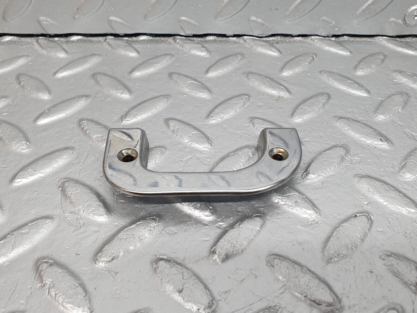 40897 Mercedes-Benz W126 300SE Interior Chrome Door Latch Trim Left 1237230124