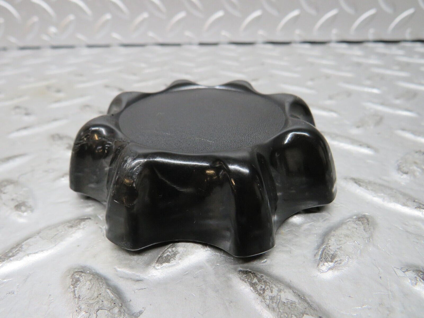 27447 Mercedes-Benz W123 280E Seat Backrest Recline Handle Knob 0009181026