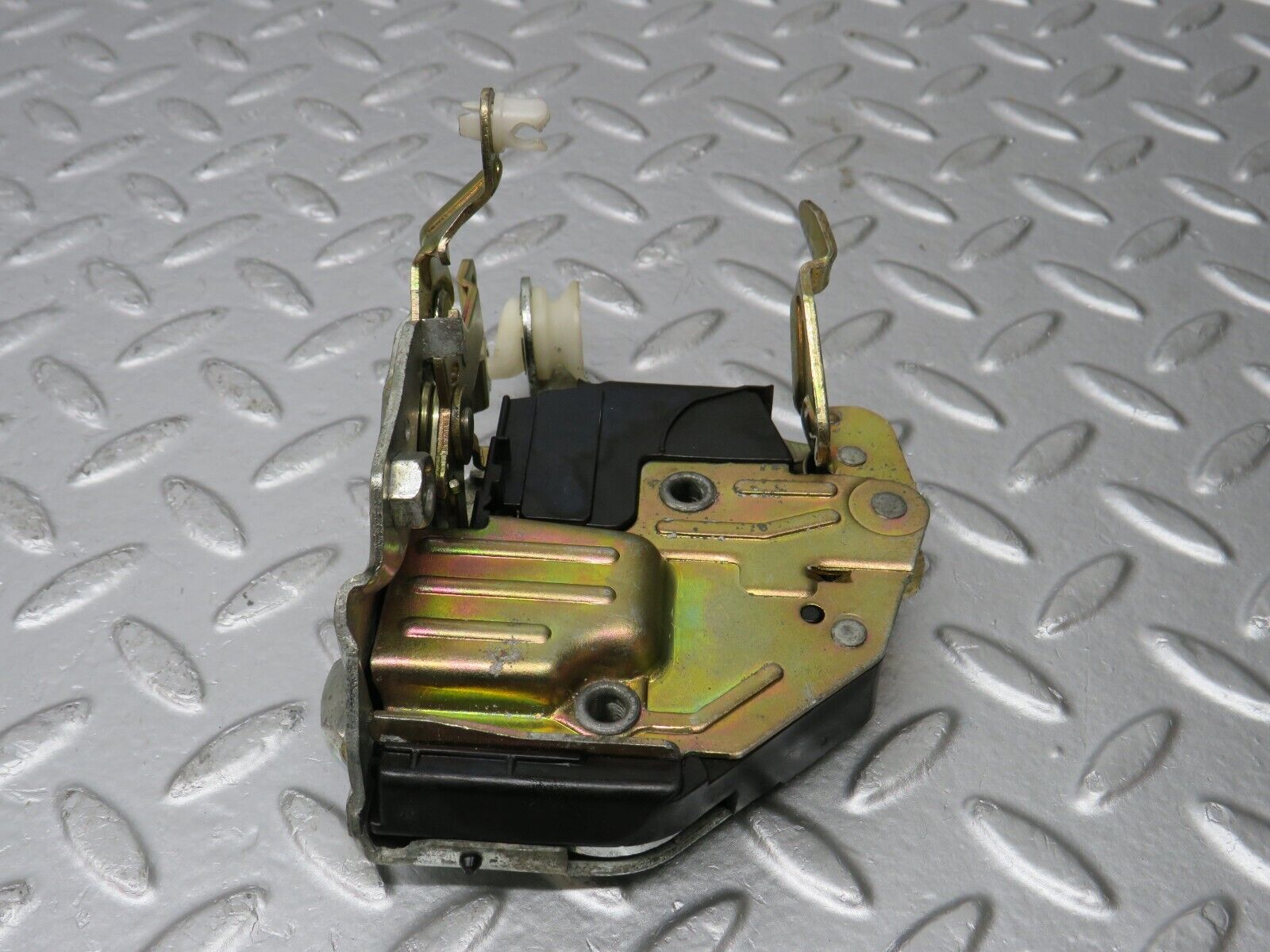 43693202