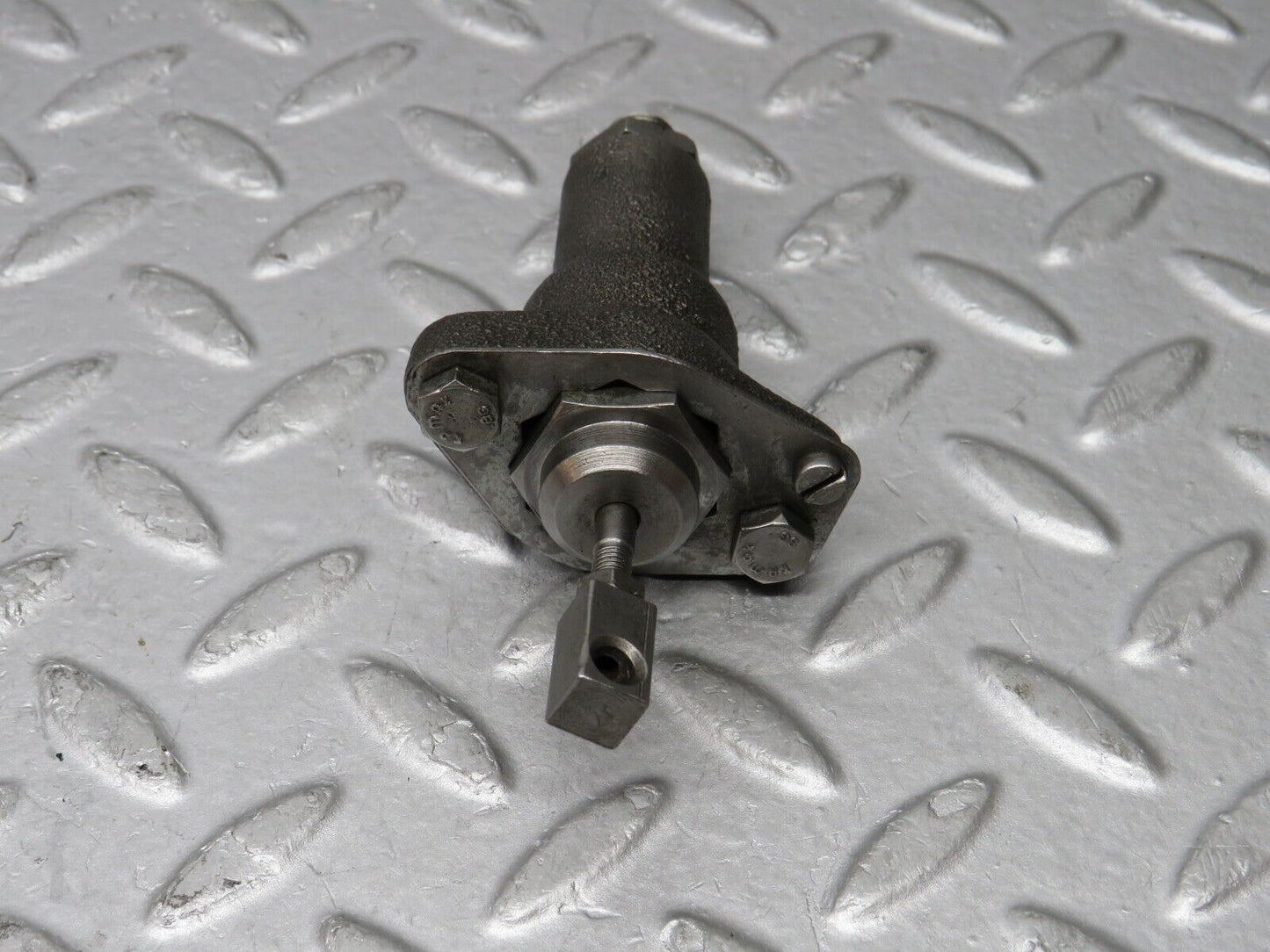 35906 Mercedes-Benz W108 Clutch Slave Cylinder