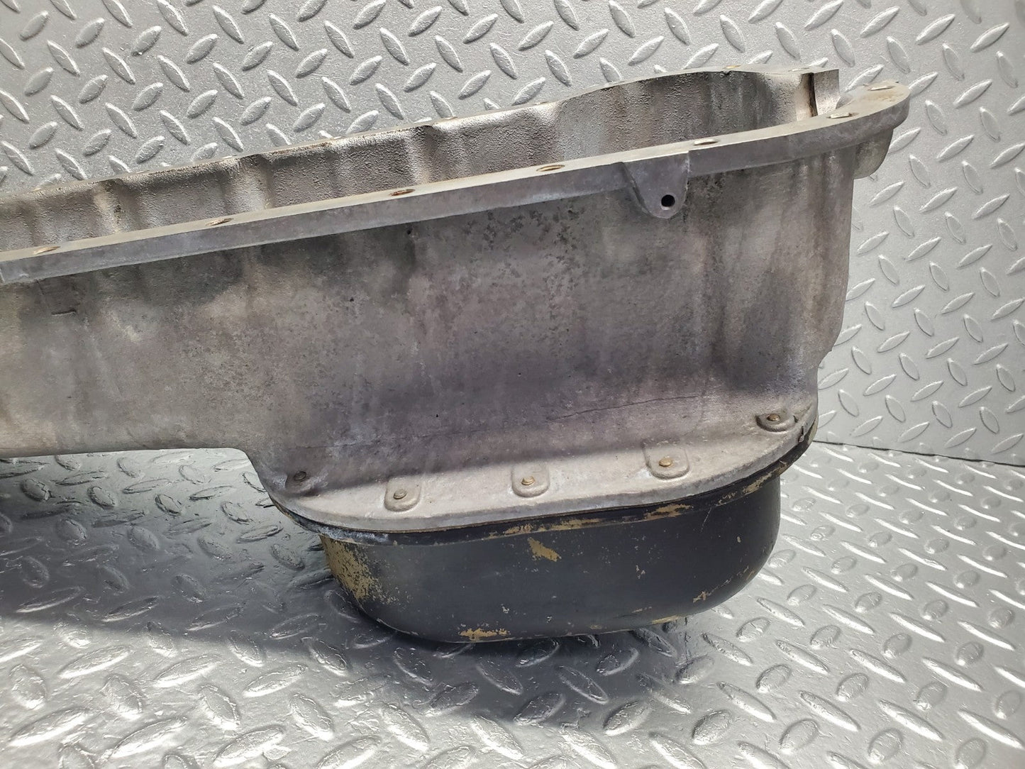 W112 oil pan oil sump used OEM