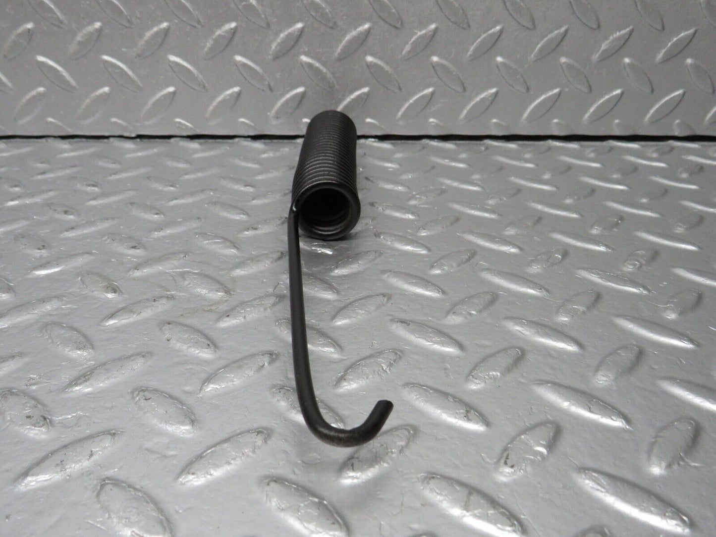 40436 Mercedes-Benz W110 230 Bonnet Hinge Spring