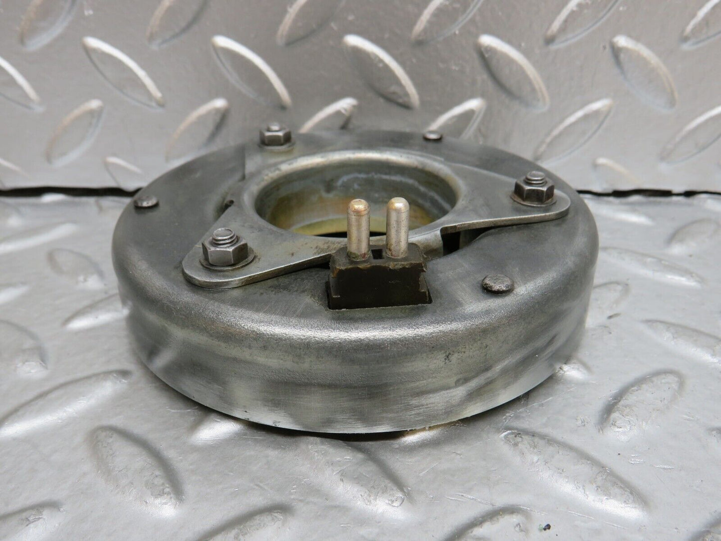 29430 Mercedes-Benz W124 230E Electromagnetic Fan Clutch 1022000577
