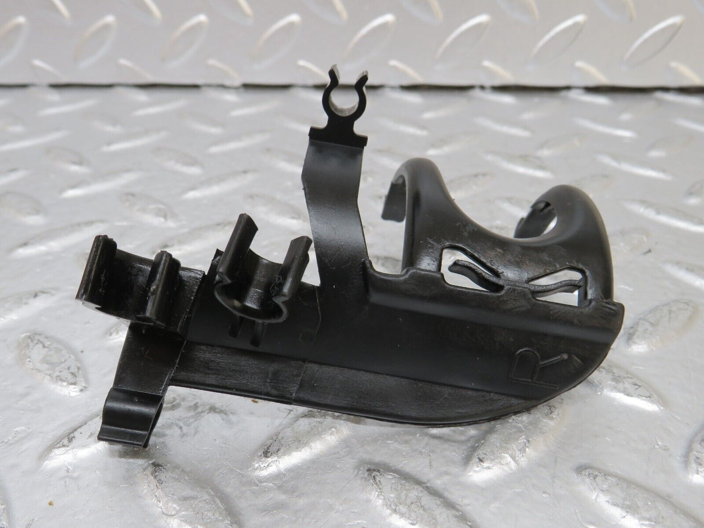25838 Mercedes-Benz W124 280E Brake Cable Wire Bracket 1245461743