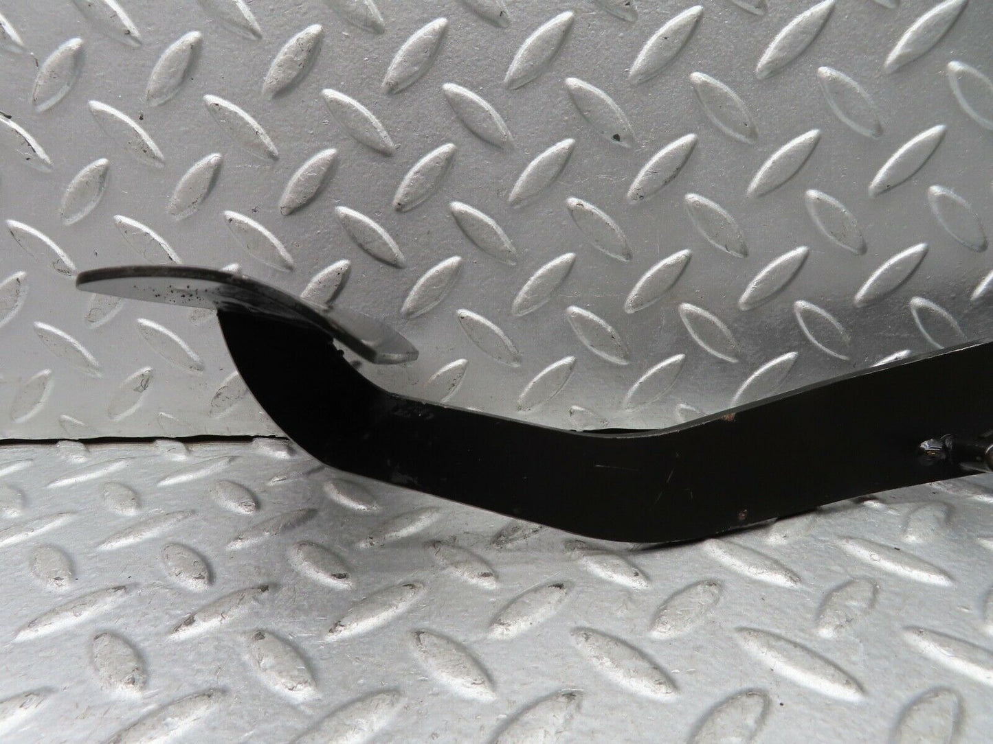 19515 Mercedes-Benz C140 CL420 Coupe Brake Pedal