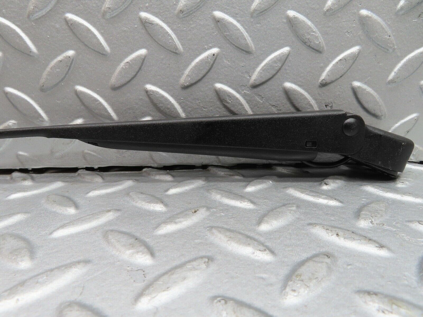 17054 Mercedes-Benz C123 280CE Coupe Wiper Arm Left Side