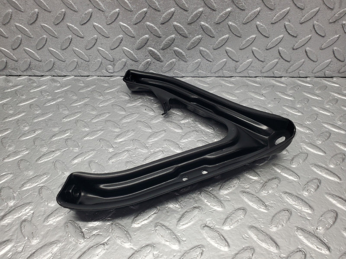 W201 Baby Benz air intake manifold bracket used OEM