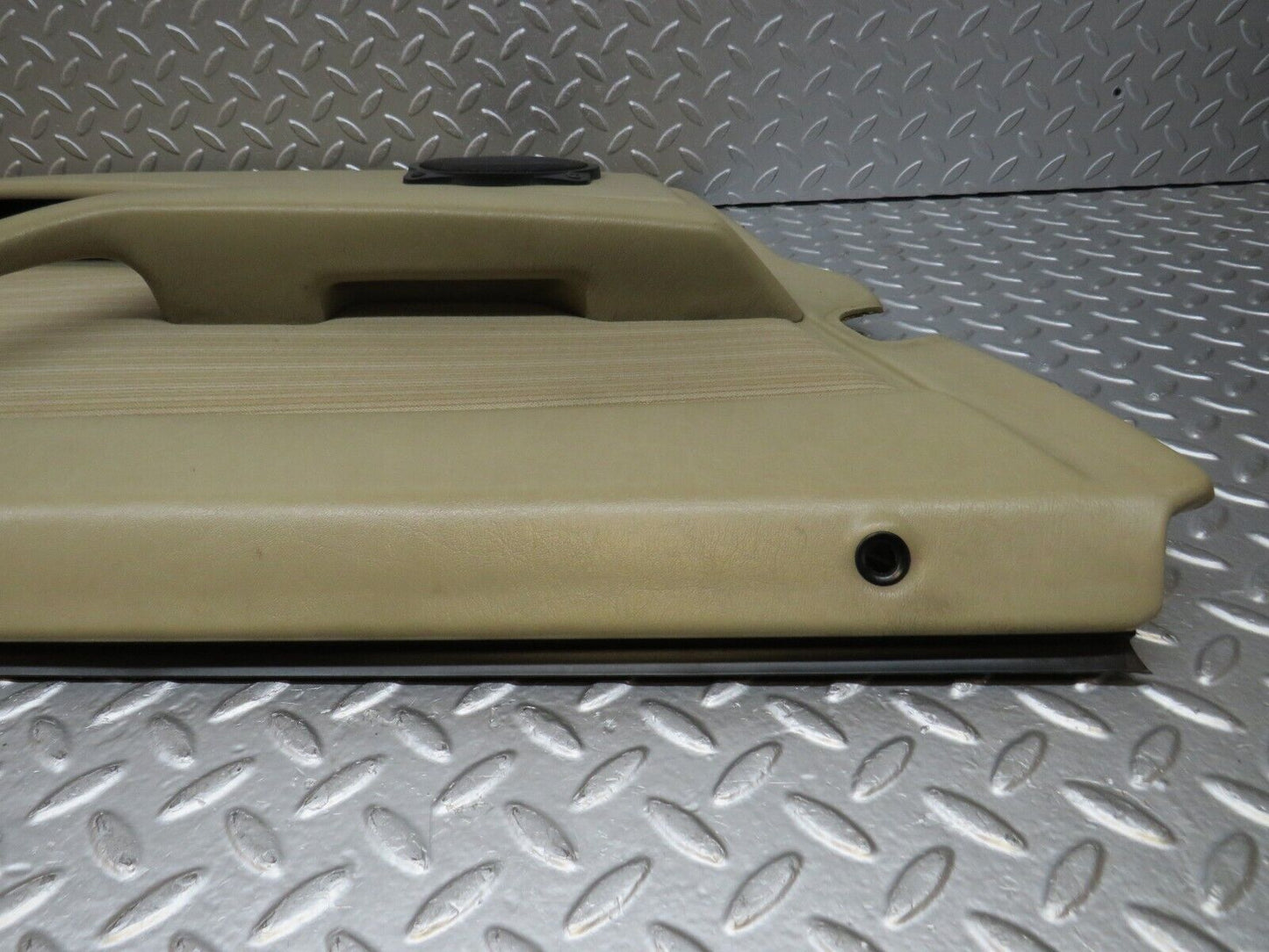 33923 Mercedes-Benz W124 260E Front Left Door Card