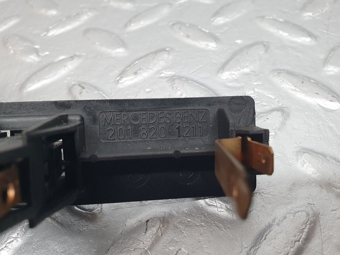 40887 Mercedes-Benz W126 300SE Trunk Boot Light Switch 2018201211