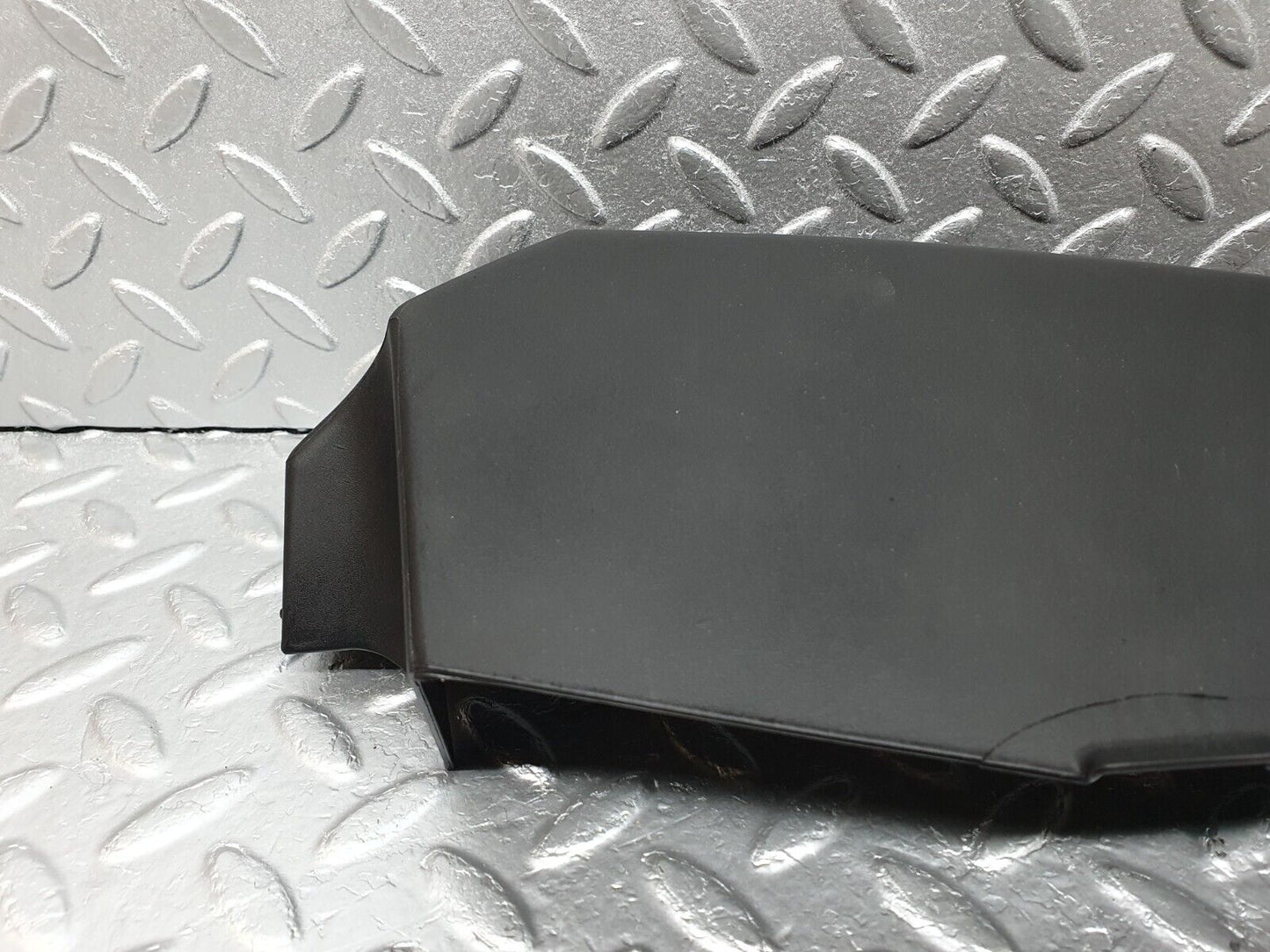 41961 Mercedes-Benz W202 C200 Engine Cover 1111580185