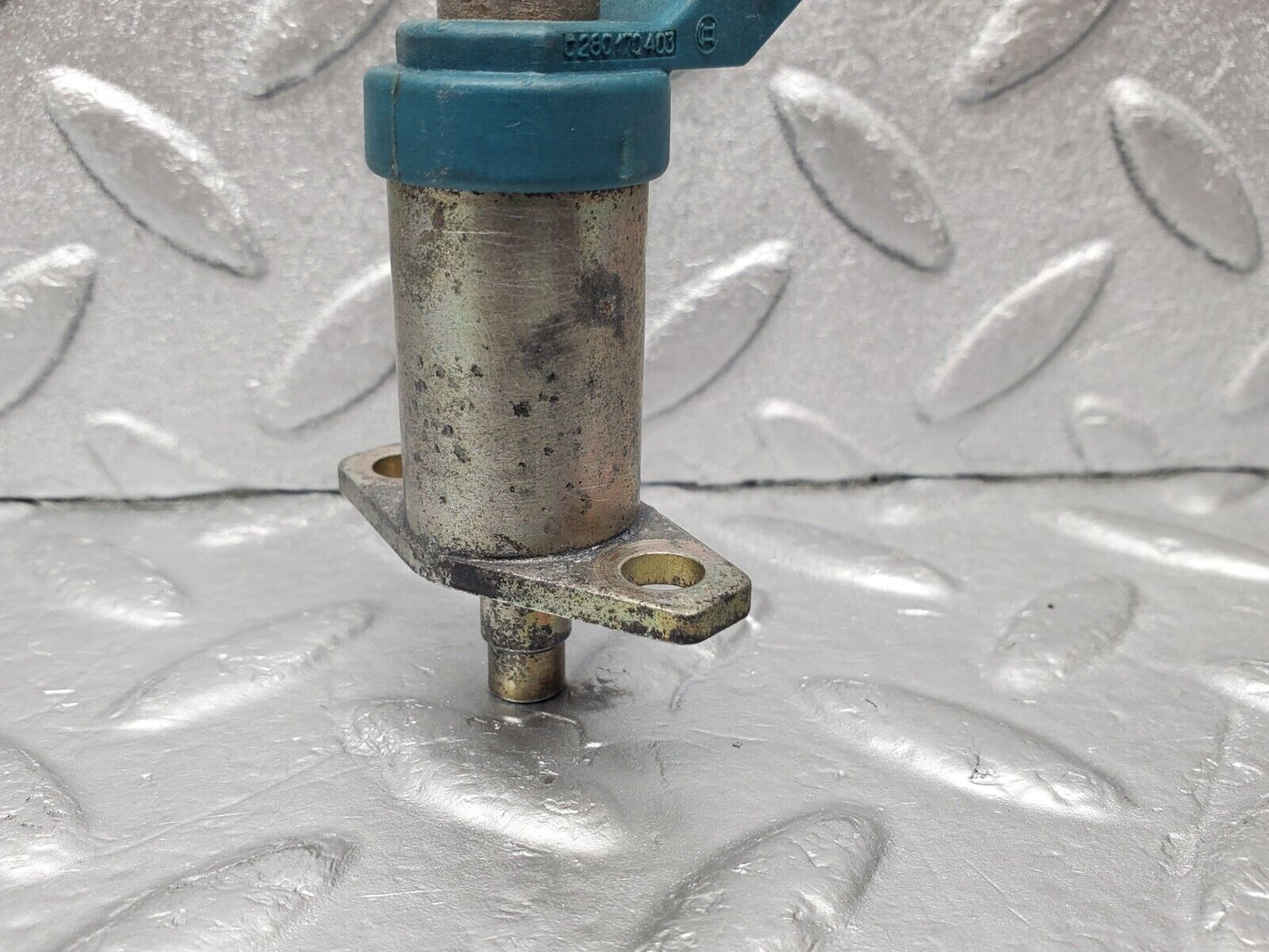 46715 Mercedes-Benz W123 280E Cold Start Valve Bosch 0280170403