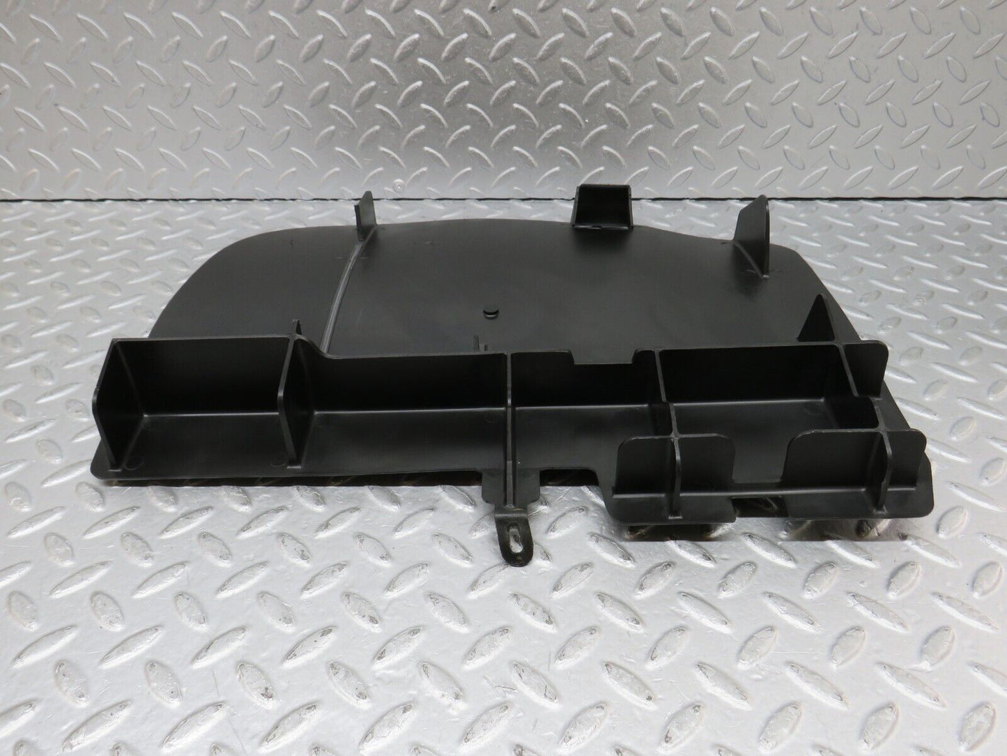 36453 Mercedes-Benz W201 190E 2.0L Front Left Floor Cable Channel Cover 2016841137