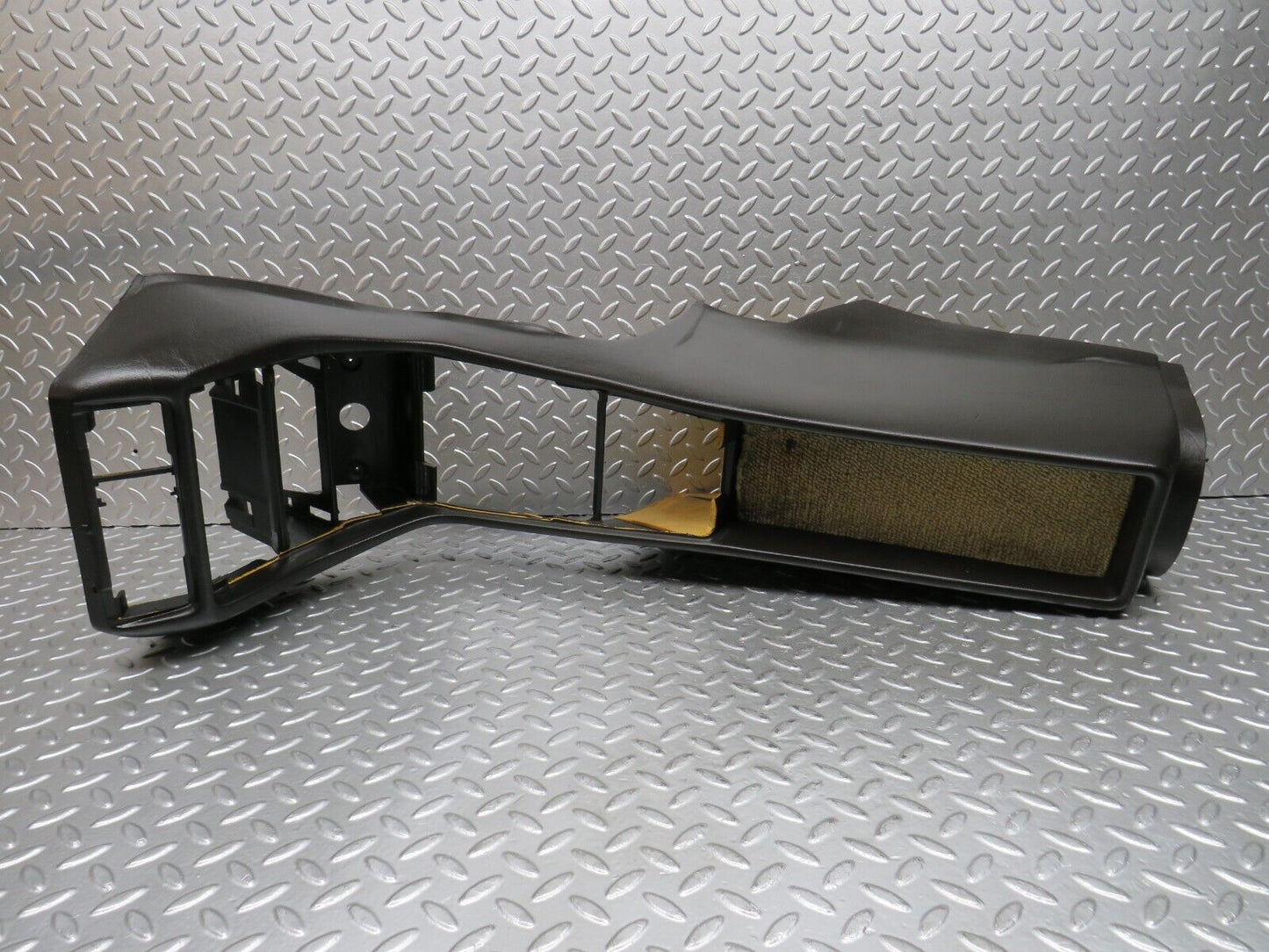 29745 Mercedes-Benz W123 230E Centre Console