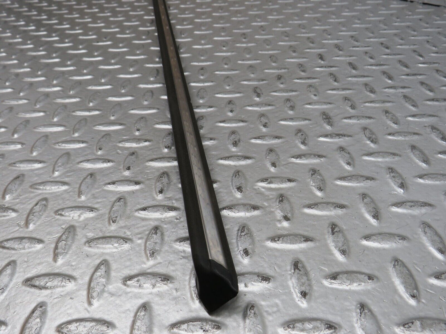 28239 Mercedes-Benz S123 240D Wagon Rear Right Door Centre Moulding Trim
