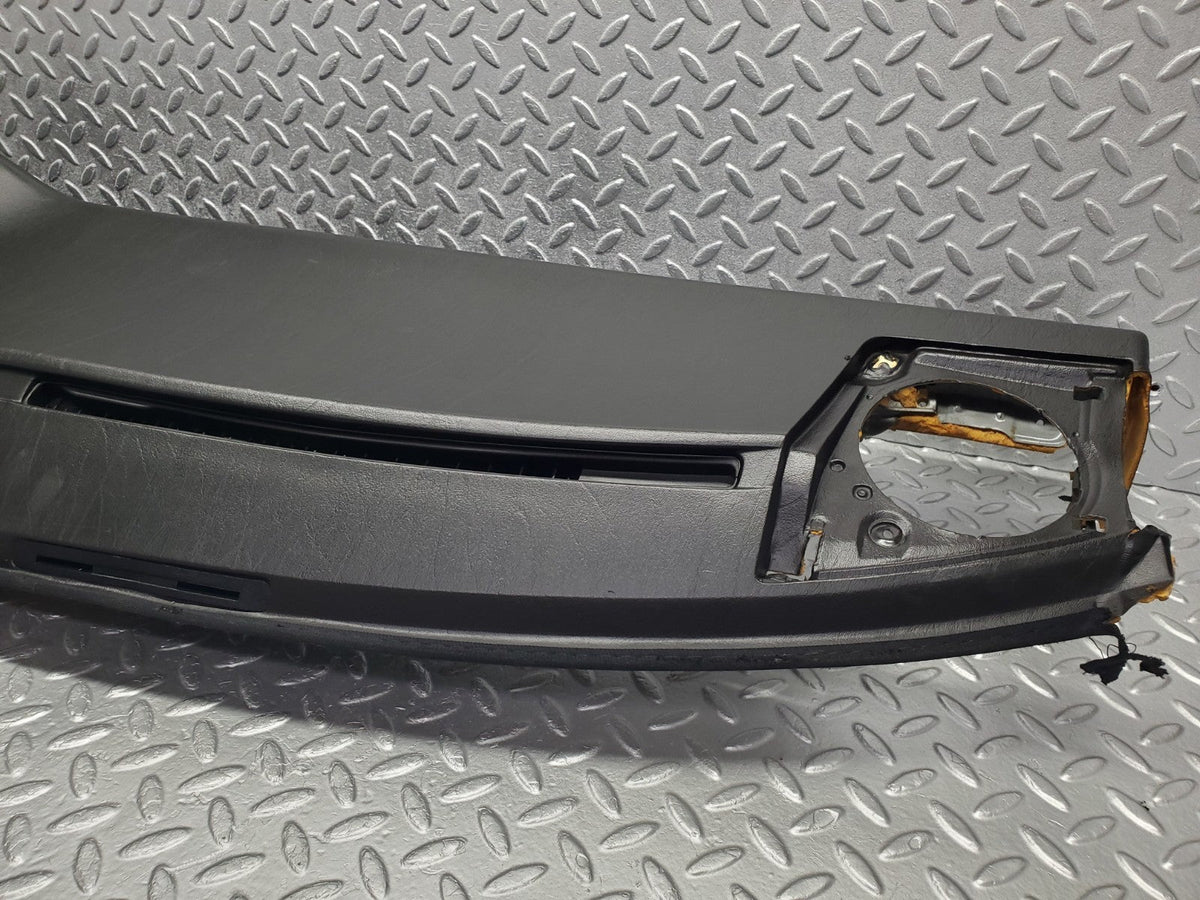 W124 dashboard black used OEM