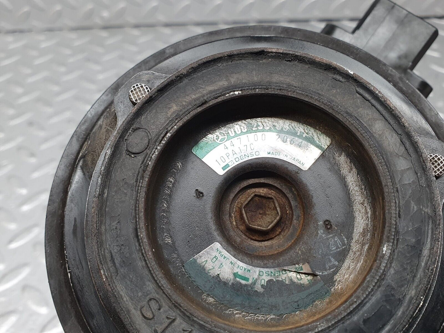 42504 Mercedes-Benz R129 320SL Coupe Air Conditioning Compressor 0002340111 0002300511