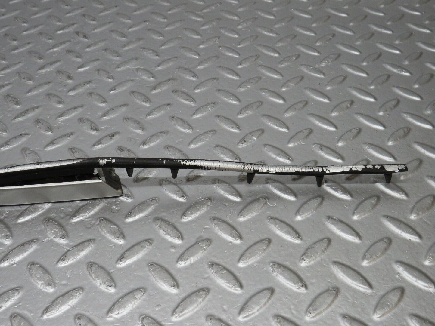 39694 Mercedes-Benz R129 320SL Coupe Right Headlight Lower Trim 1298260677 1298260877