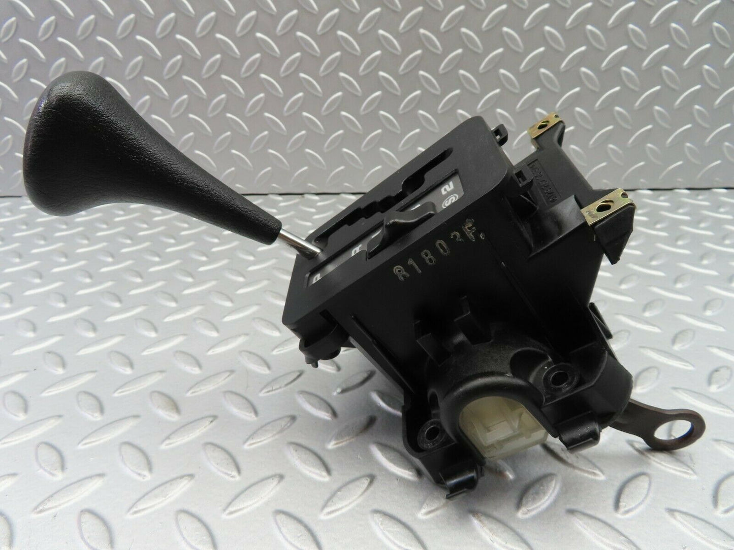 6708 Mercedes-Benz S124 E220 Wagon Automatic Gear Selector 1292670637