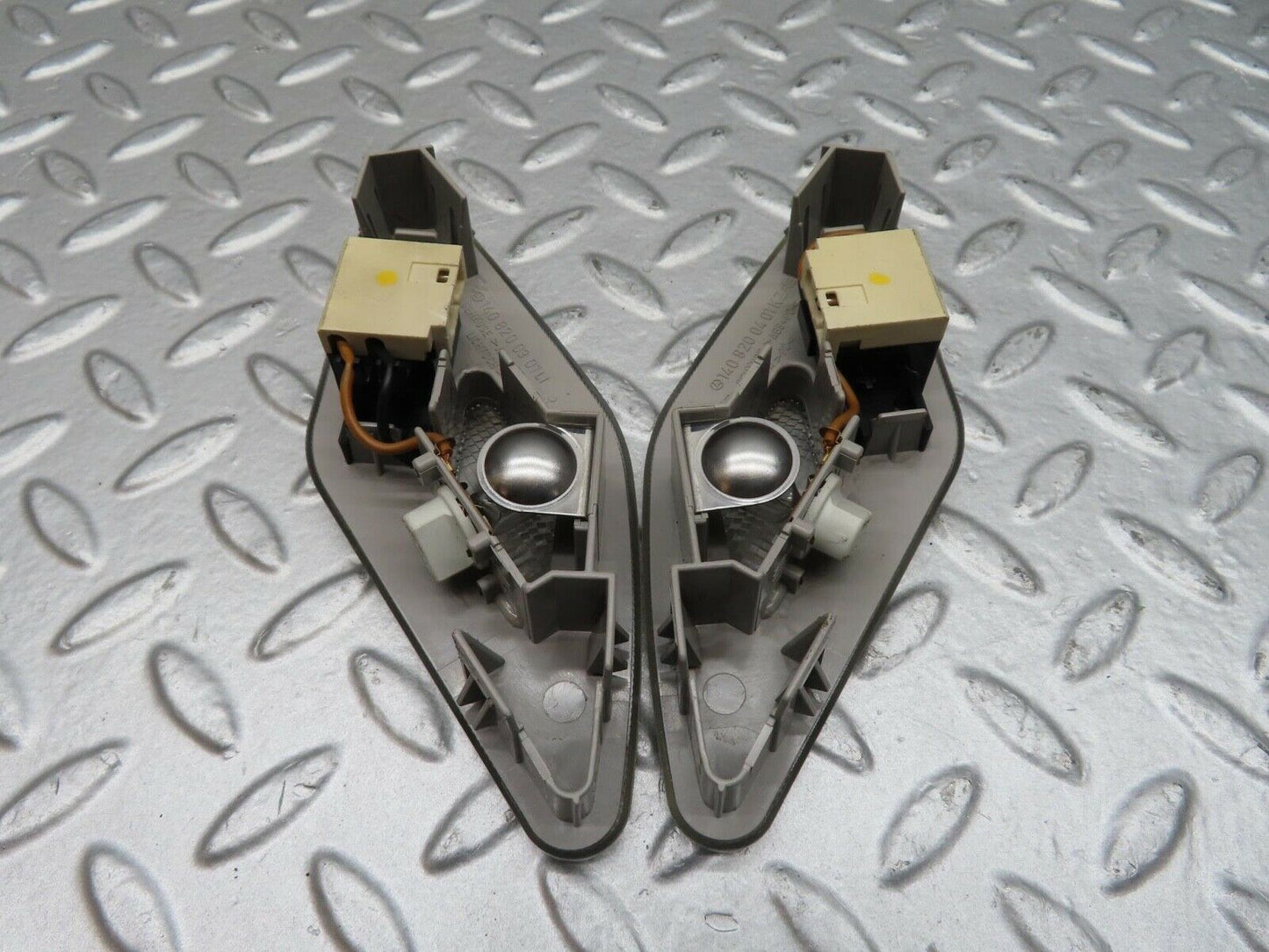 14939 Mercedes-Benz W140 S320 Rear Reading Light Pair 1408200301