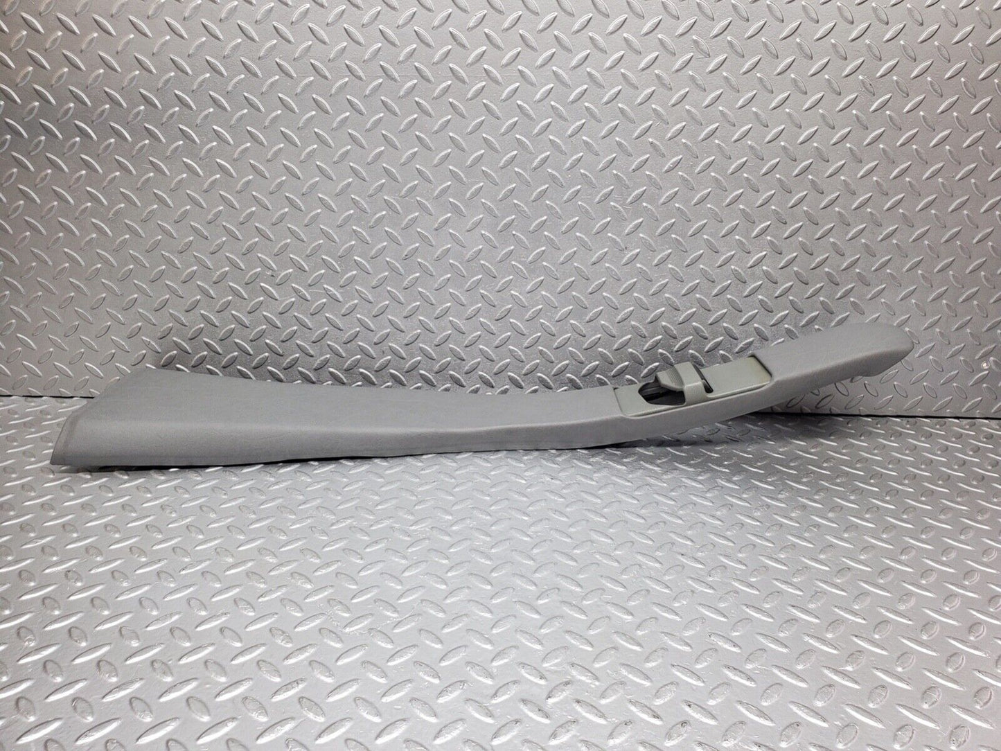 44578 Mercedes-Benz W124 220E B Pillar Cover Left Side Grey 1246923589