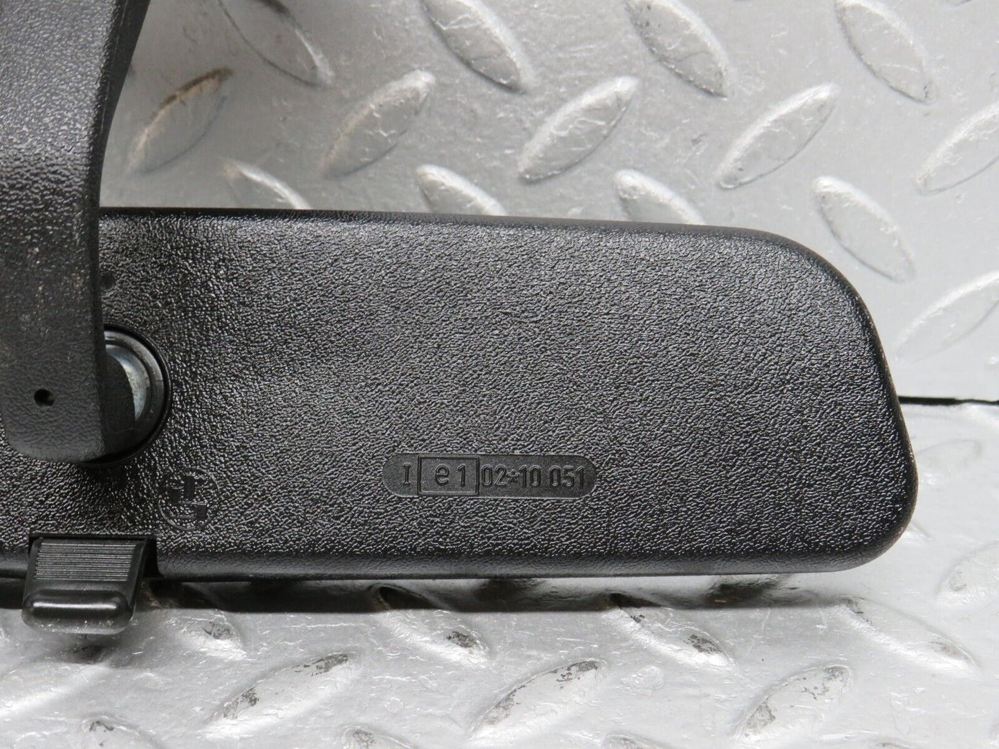 38673 Mercedes-Benz W201 190E Rear View Mirror 140157413